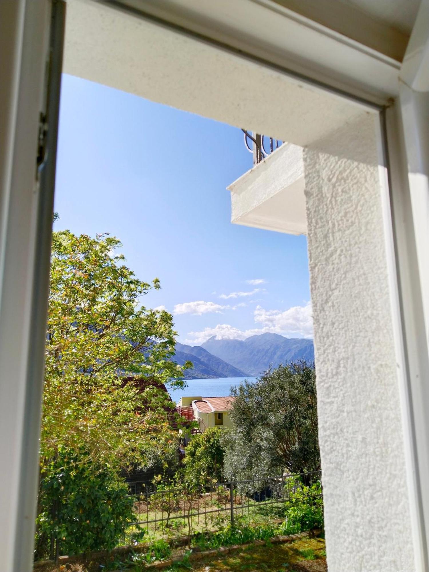Apartments Sonja Kotor Exterior foto