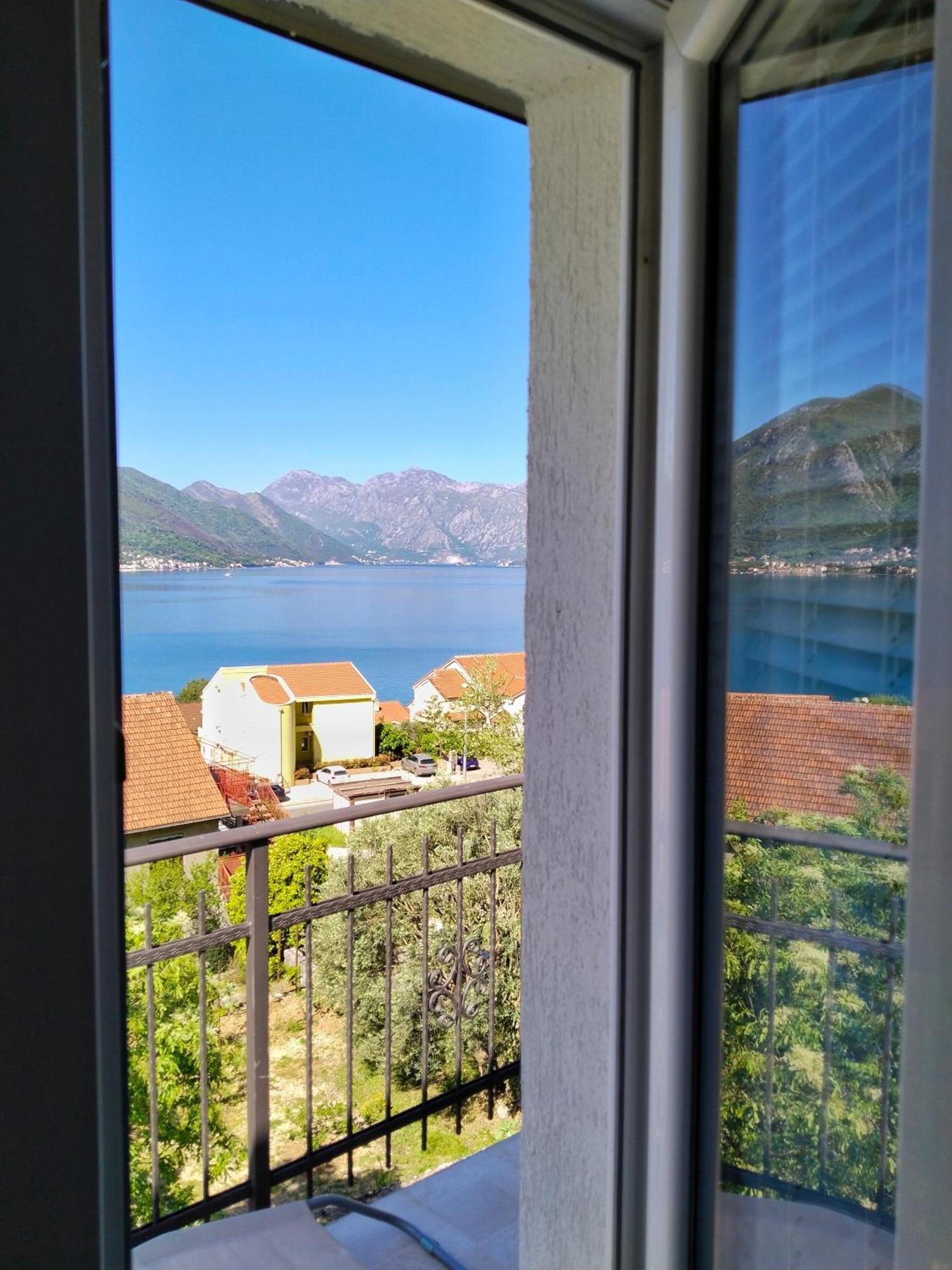 Apartments Sonja Kotor Exterior foto